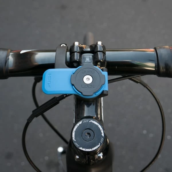 Téléphones Outdoor QUAD LOCK OUT FRONT MOUNT 22 Noir / Bleu 4 Téléphones Outdoor QUAD LOCK OUT FRONT MOUNT 22 Noir / Bleu – Image 4