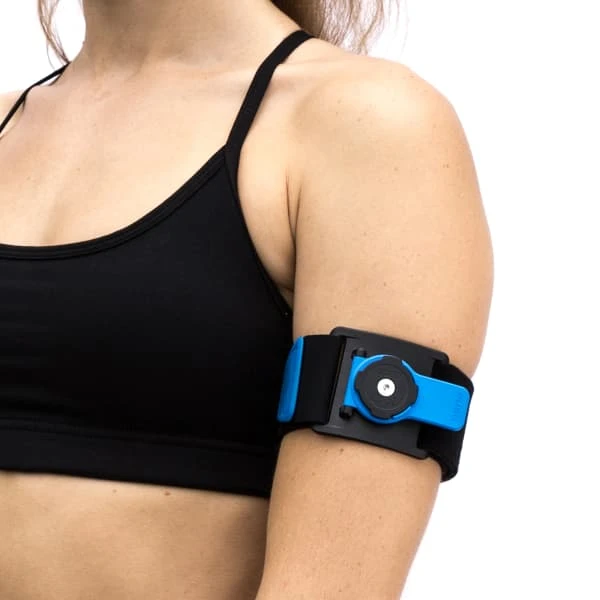 Téléphones Outdoor QUAD LOCK UNIVERSAL FIT RUN 22 Noir / Bleu 2 Téléphones Outdoor QUAD LOCK UNIVERSAL FIT RUN 22 Noir / Bleu – Image 2