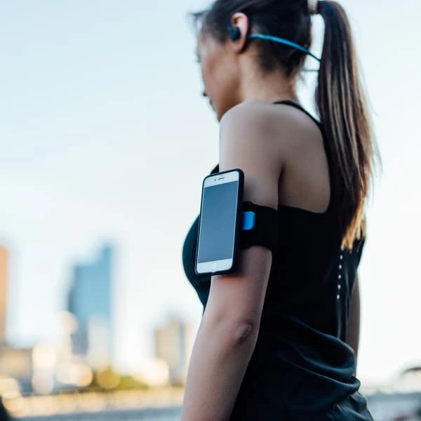 Téléphones Outdoor QUAD LOCK UNIVERSAL FIT RUN 22 Noir / Bleu 5 Téléphones Outdoor QUAD LOCK UNIVERSAL FIT RUN 22 Noir / Bleu – Image 5